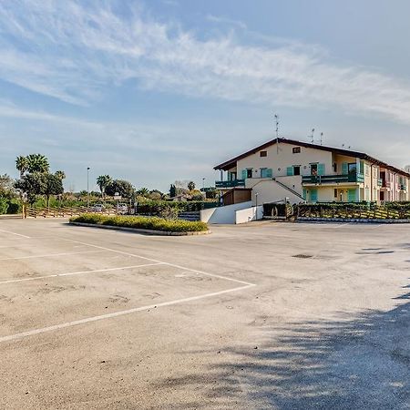 Terra Felice Aparthotel San Felice Circeo Luaran gambar