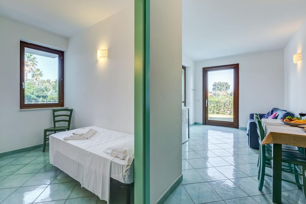 Terra Felice Aparthotel San Felice Circeo Luaran gambar
