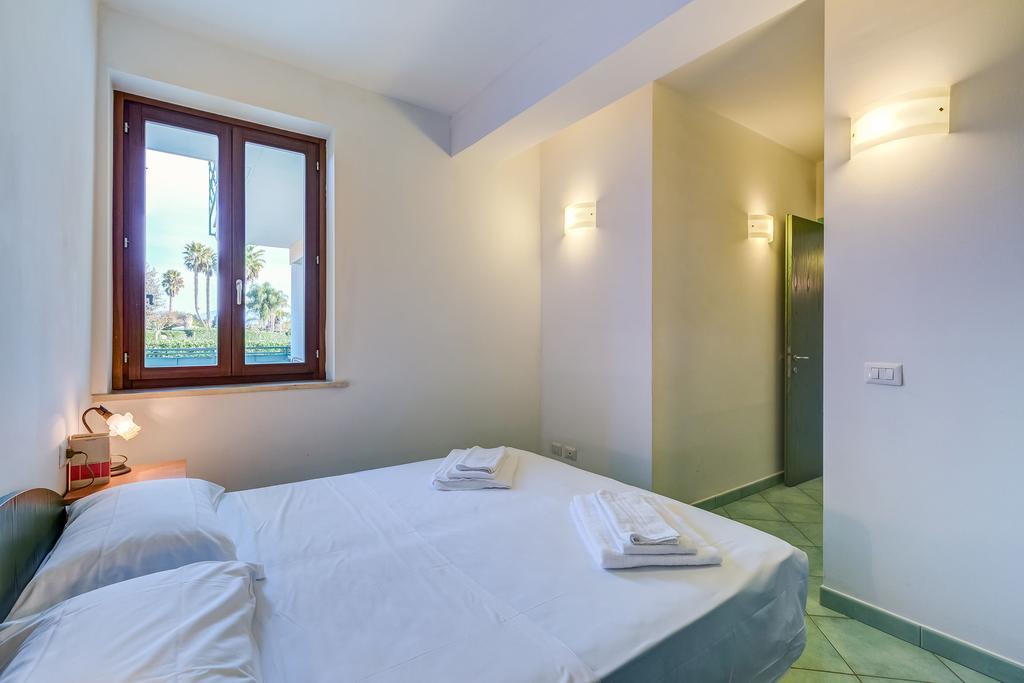 Terra Felice Aparthotel San Felice Circeo Luaran gambar